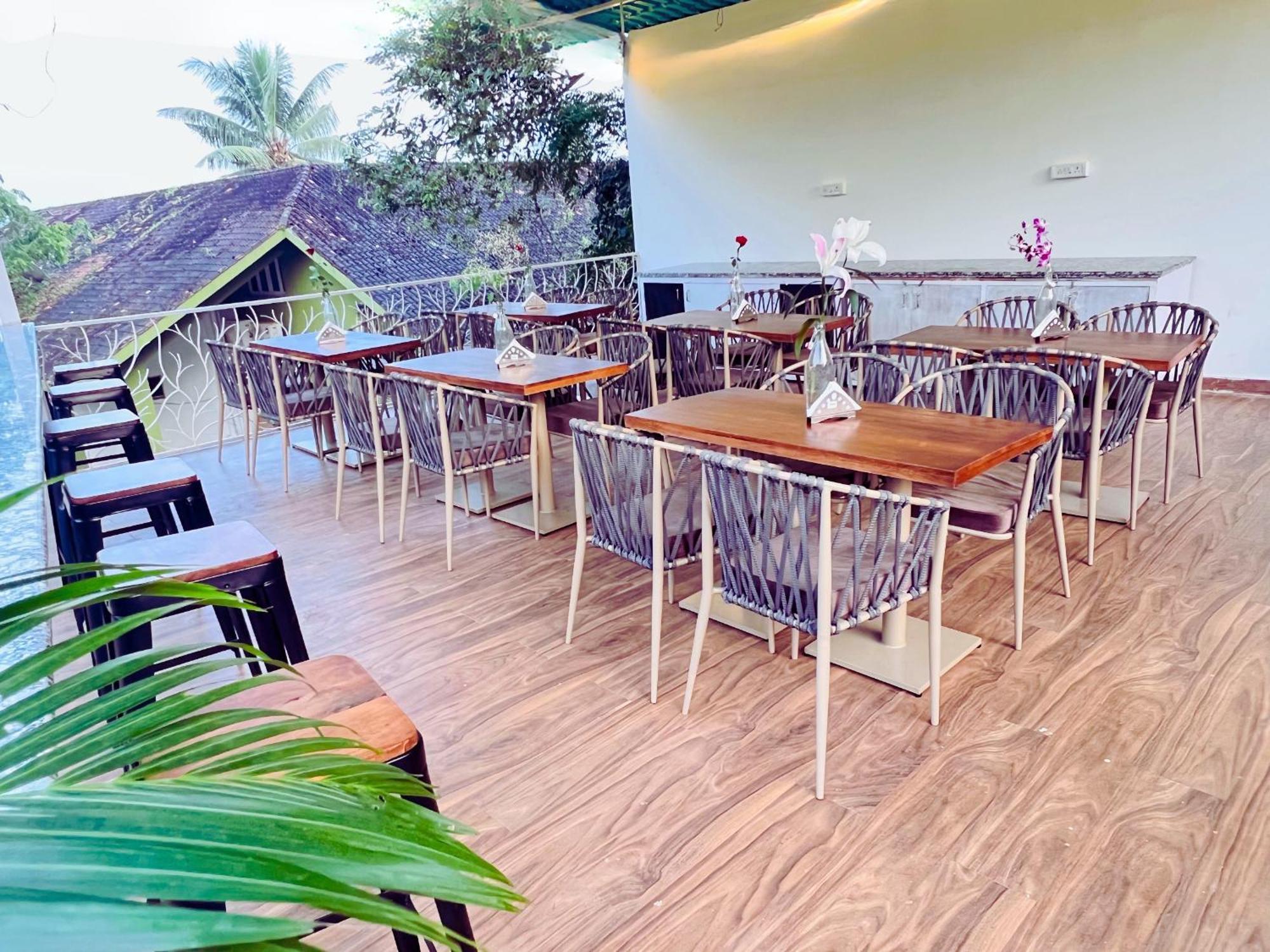 The Mayfield Resort, Vagator Anjuna Ngoại thất bức ảnh
